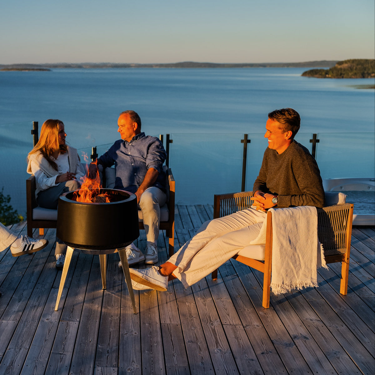 Sæt: Juna Pluss + låg + grillplade + pizzaovnsindsats